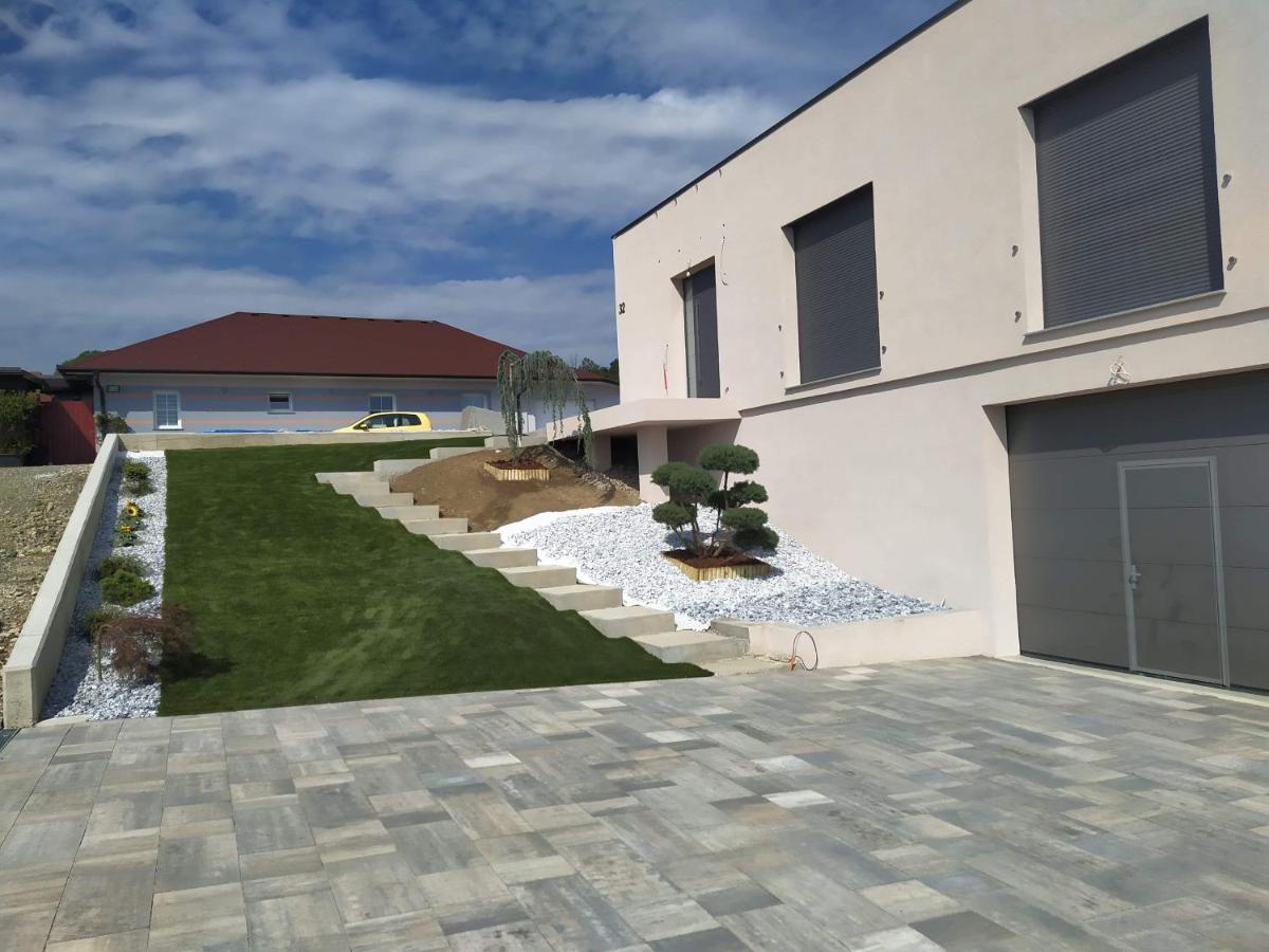 Place Near Casino Mond - Apartma Urska Sentilj Exteriér fotografie